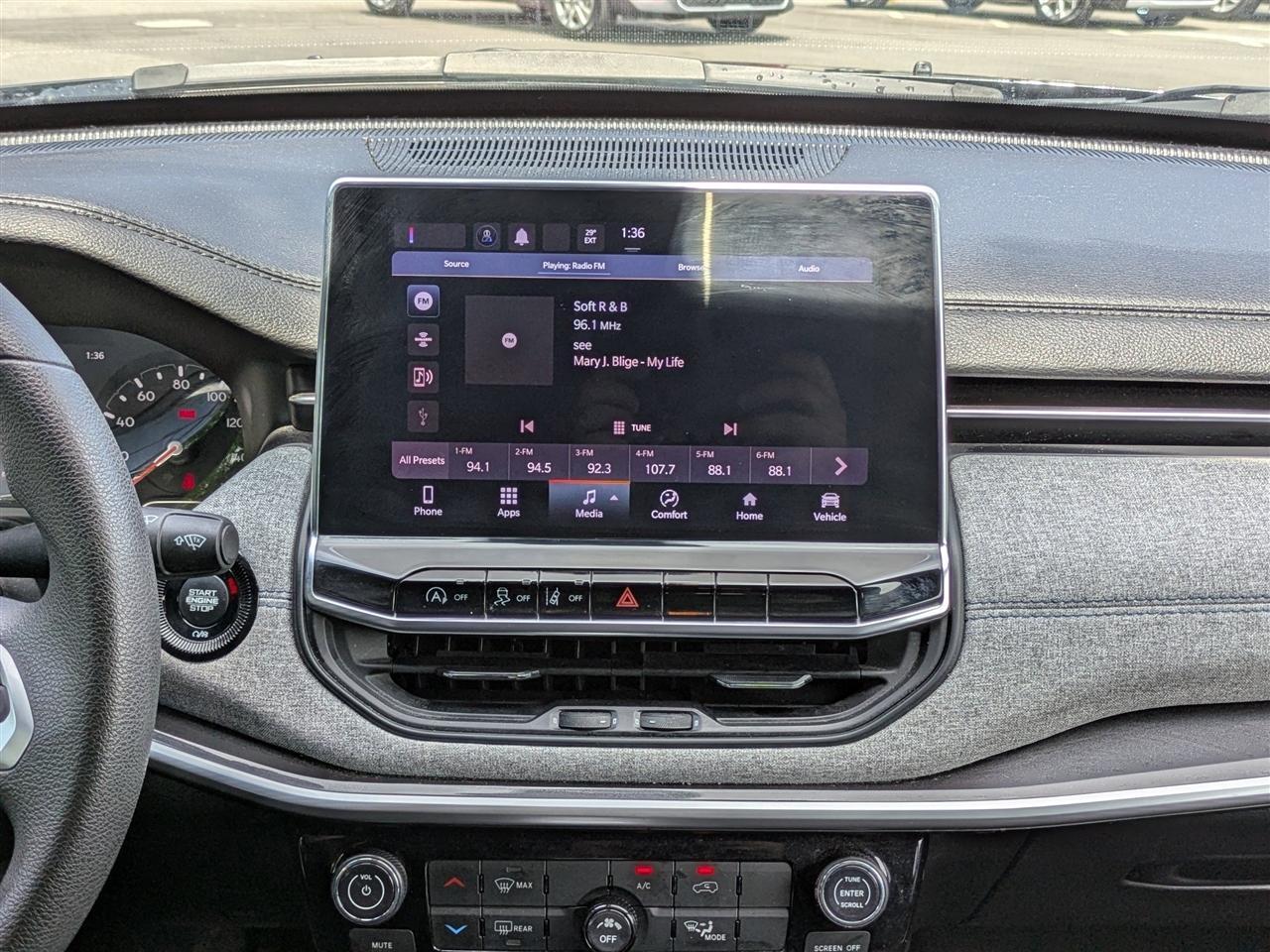 Jeep Compasssport - Thumbnail 18