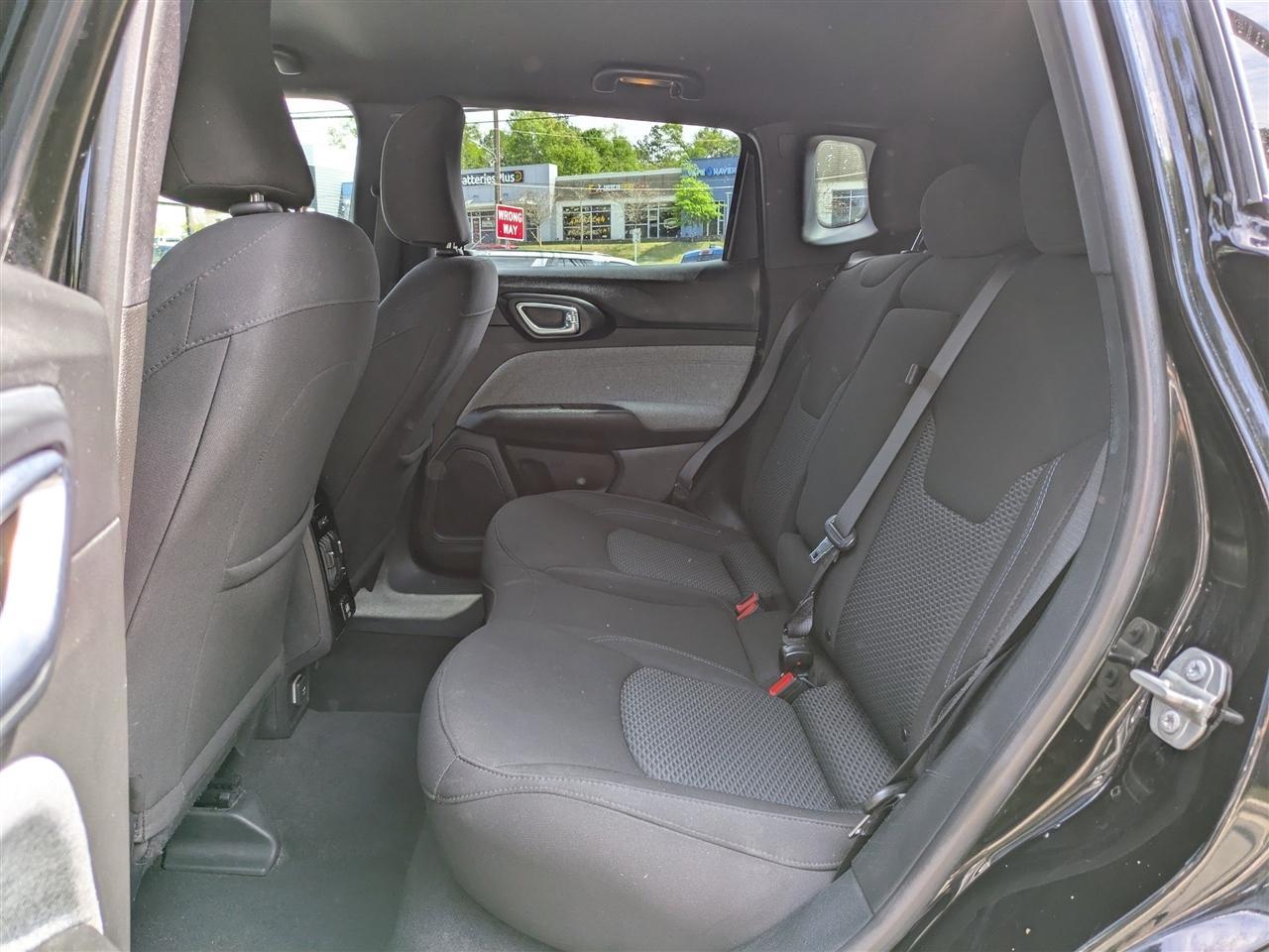 Jeep Compasssport - Thumbnail 14