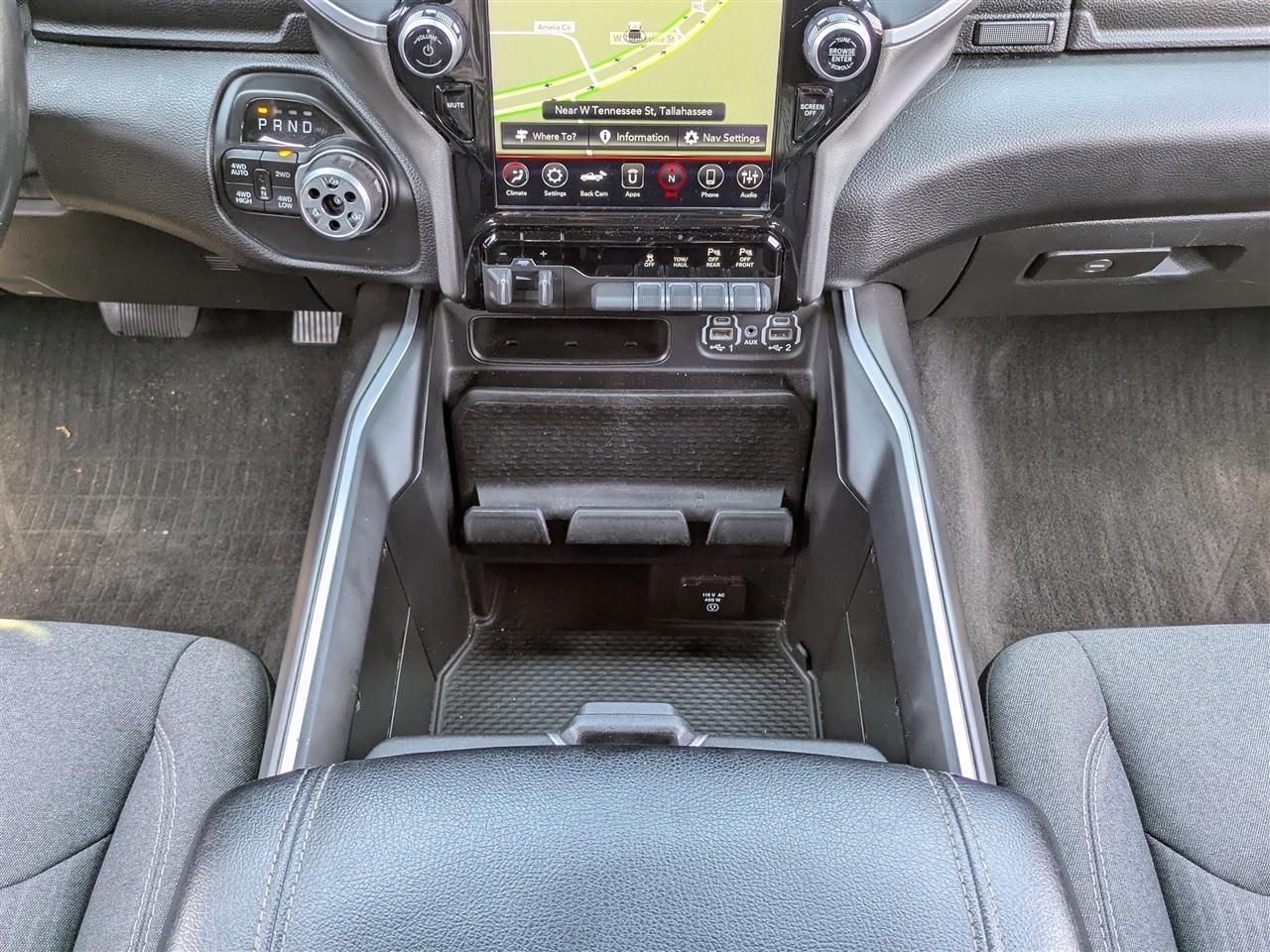 Ram 1500Big Horn Crew Cab Swb 4Wd - Thumbnail 19