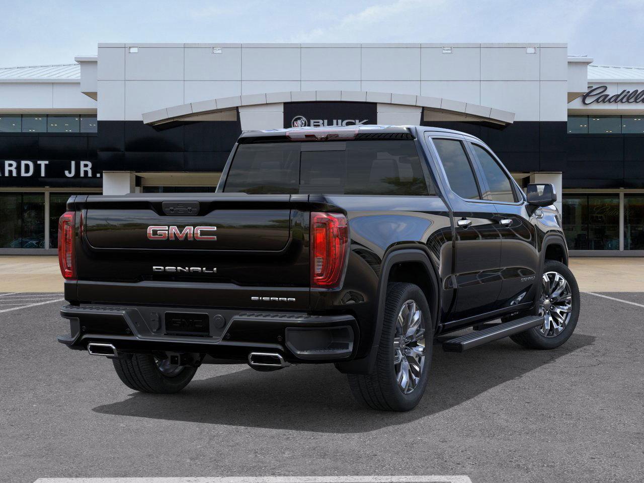 Gmc Sierra 1500 Denali Four Wheel Drive Crew Cab - Thumbnail 6