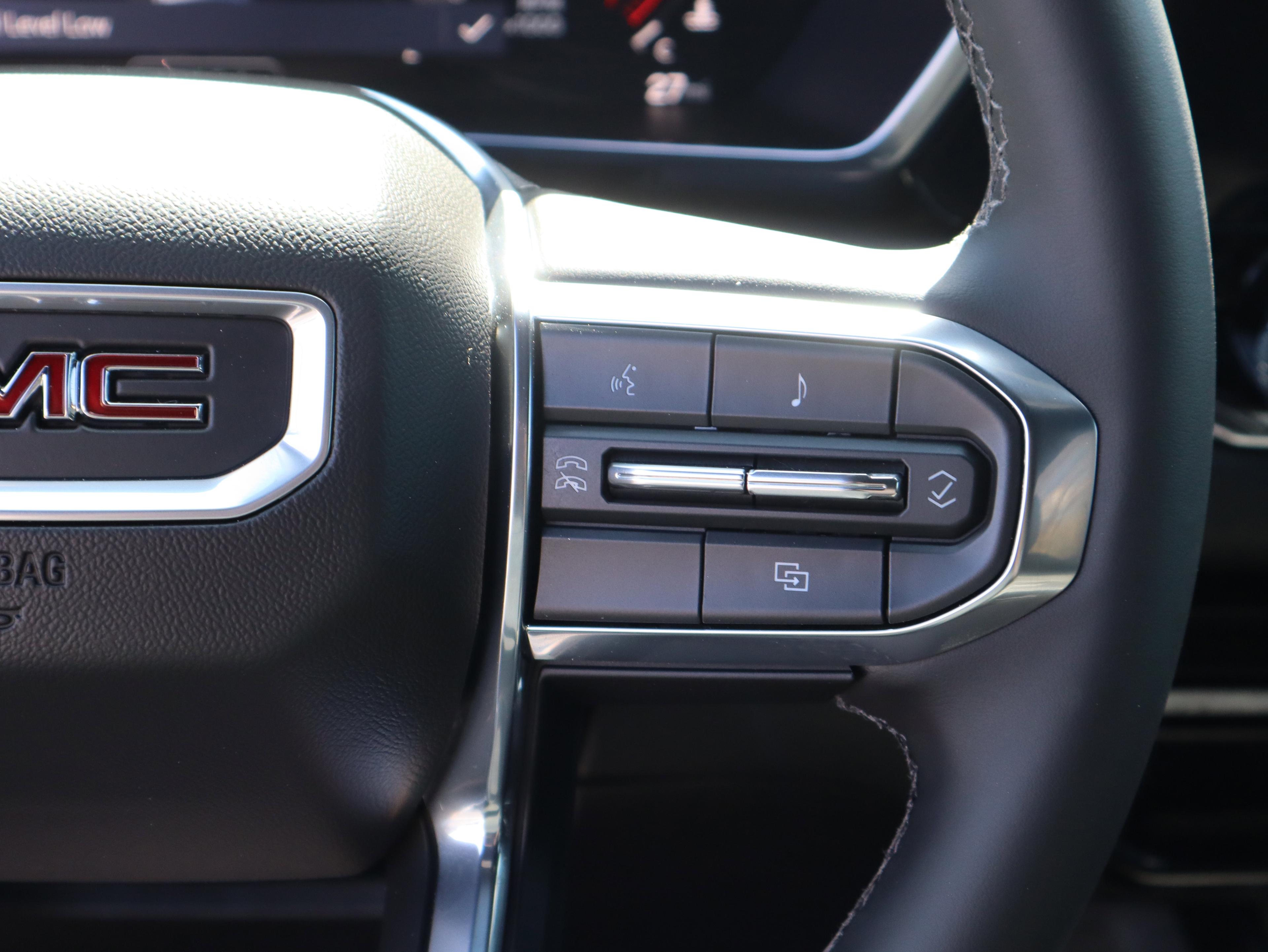 Gmc Canyon Elevation Rear Wheel Drive Crew Cab - Thumbnail 18