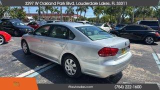 Volkswagen Passat - Thumbnail 14