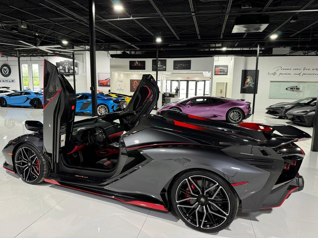 Lamborghini Sian Roadster - Thumbnail 13