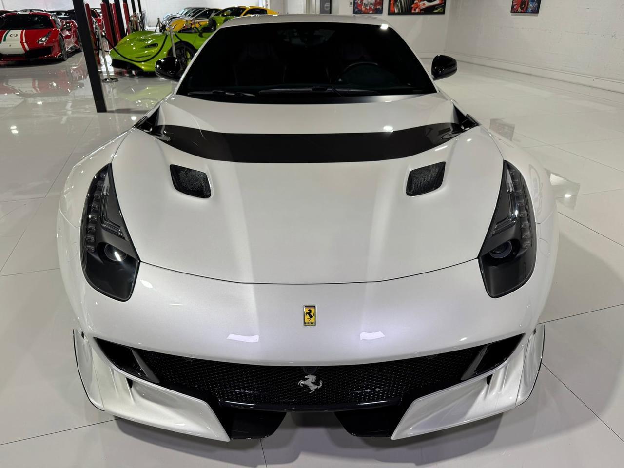 Ferrari F12tdf - Thumbnail 2