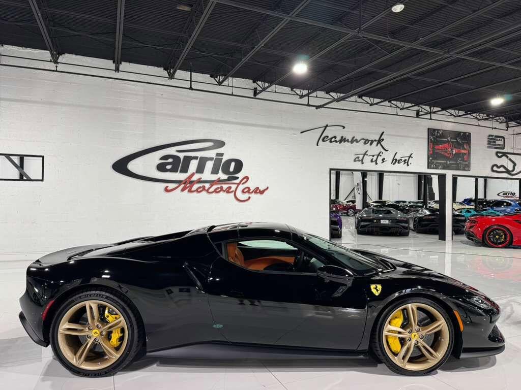 Ferrari 296 GTS - Thumbnail 16