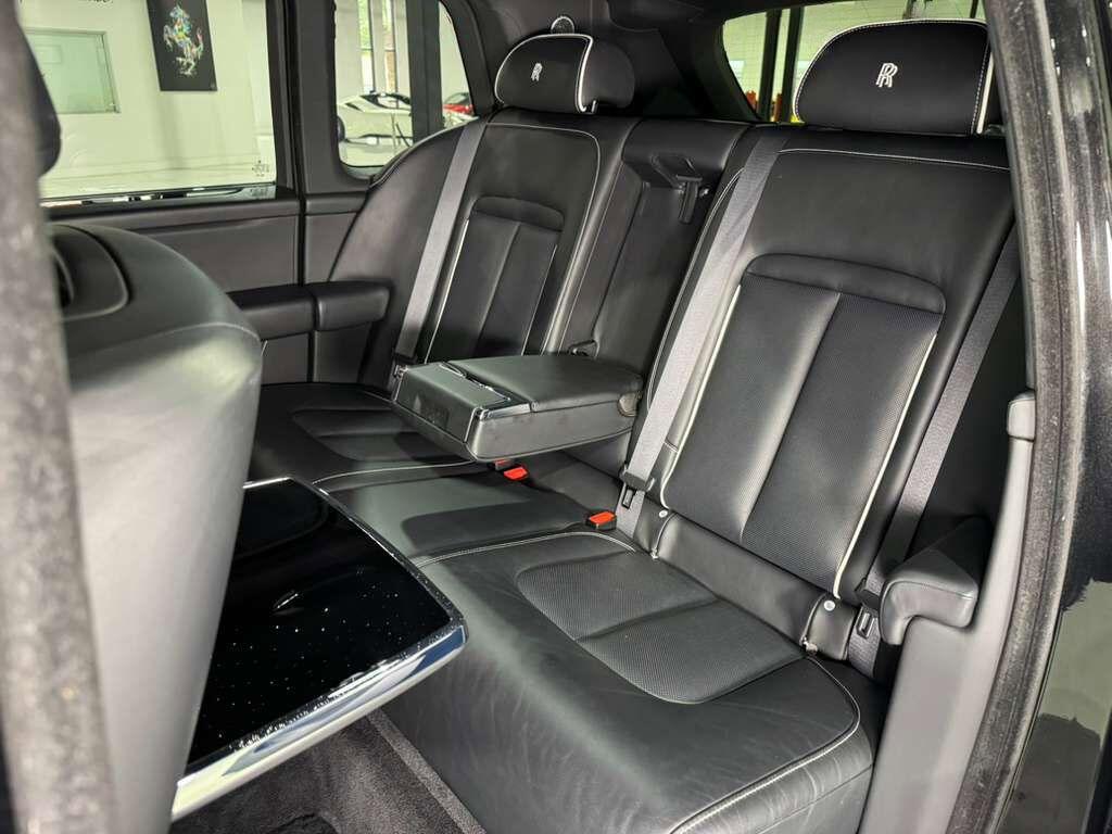 Rolls-Royce Cullinan - Thumbnail 12
