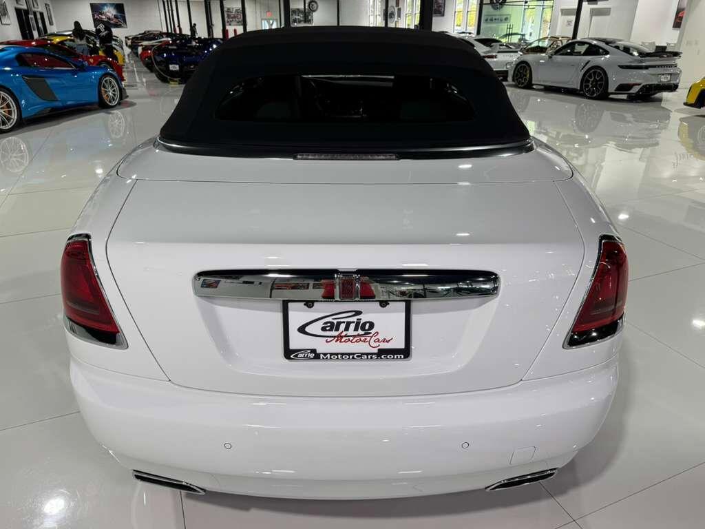Rolls-Royce Dawn - Thumbnail 14