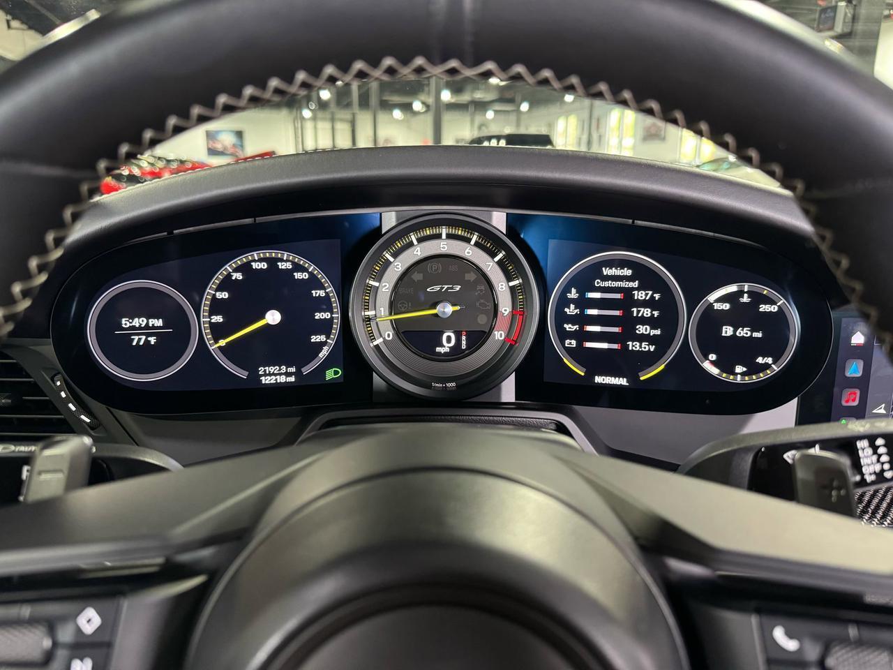 Porsche 911 - Thumbnail 13