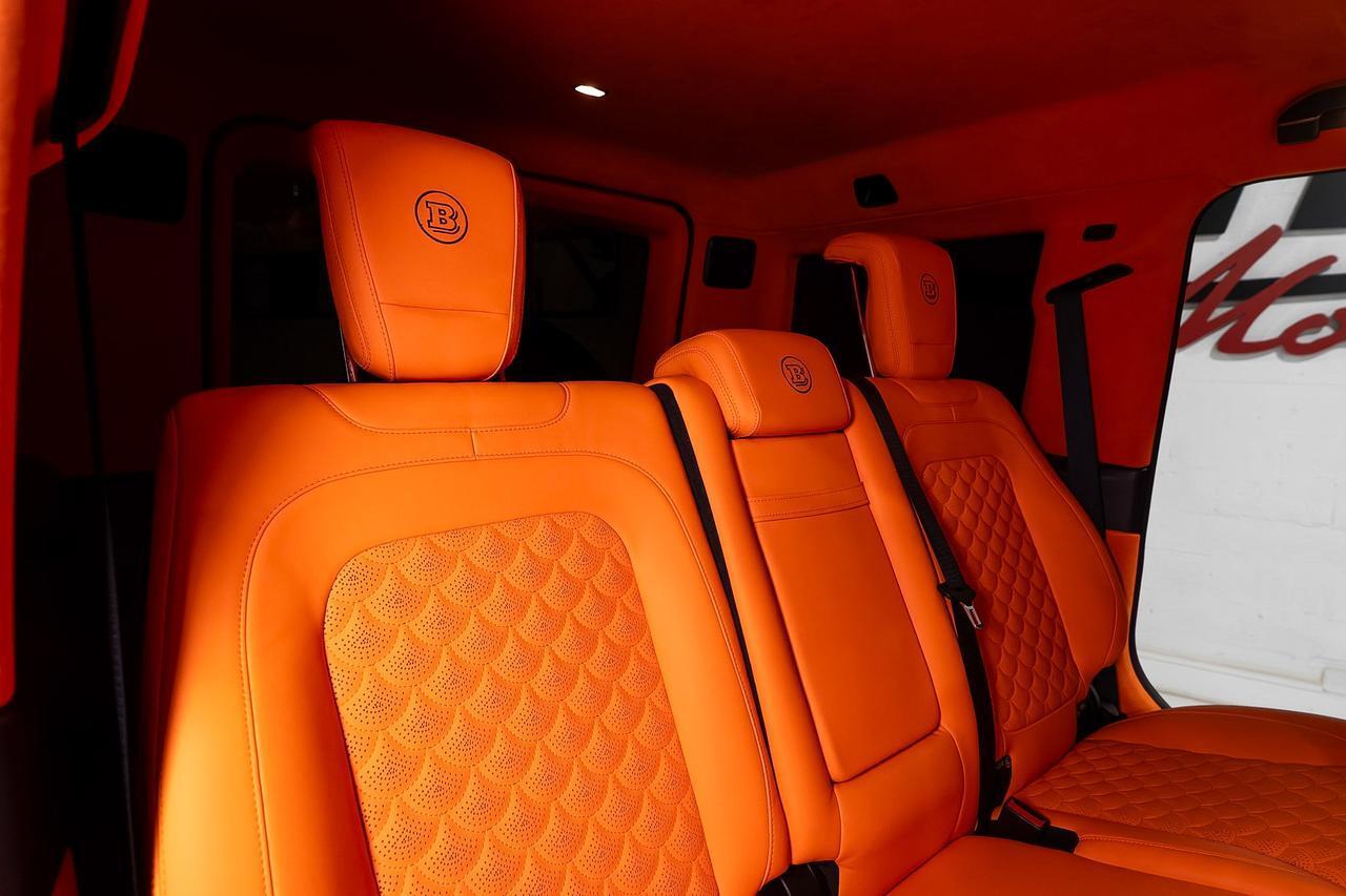 Mercedes-Benz G-Class - Thumbnail 15