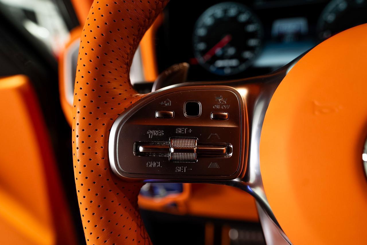 Mercedes-Benz G-Class - Thumbnail 19