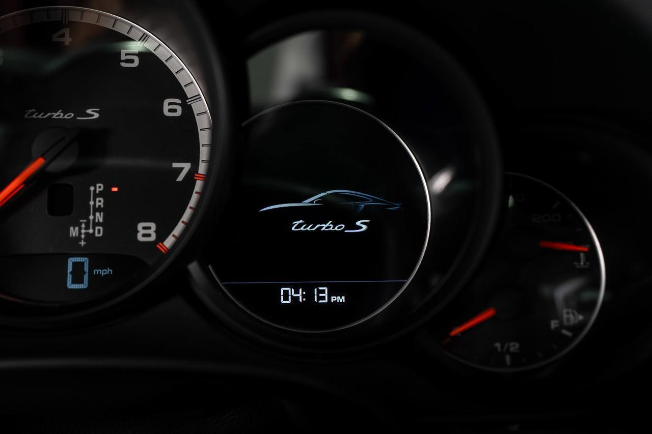 Porsche 911 - Thumbnail 15