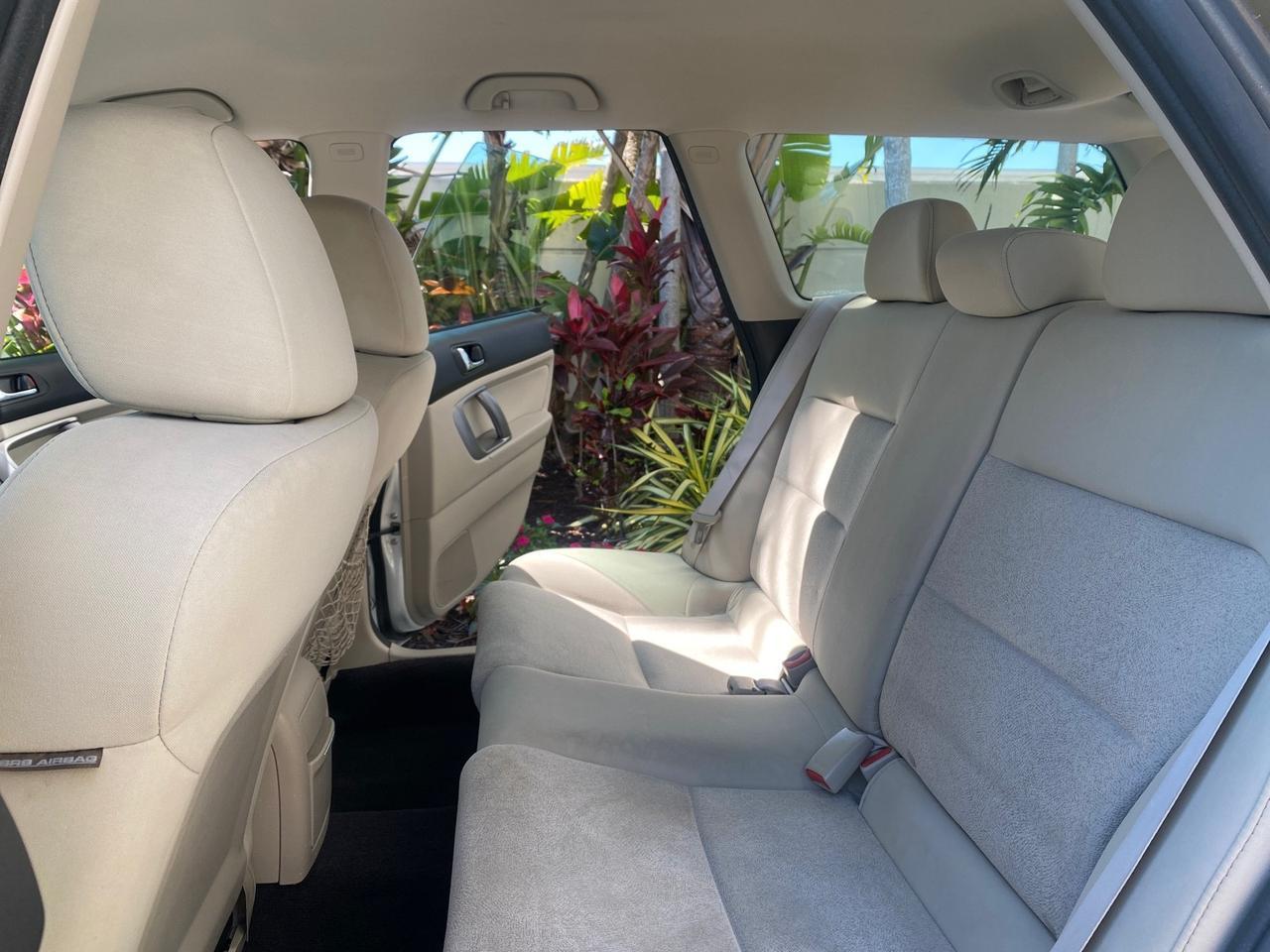 Subaru Outback - Thumbnail 15