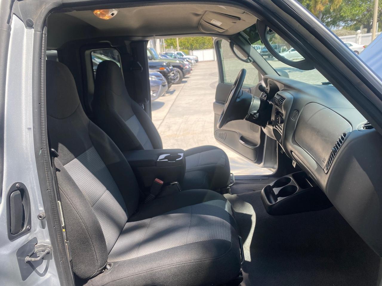 Ford Ranger - Thumbnail 13