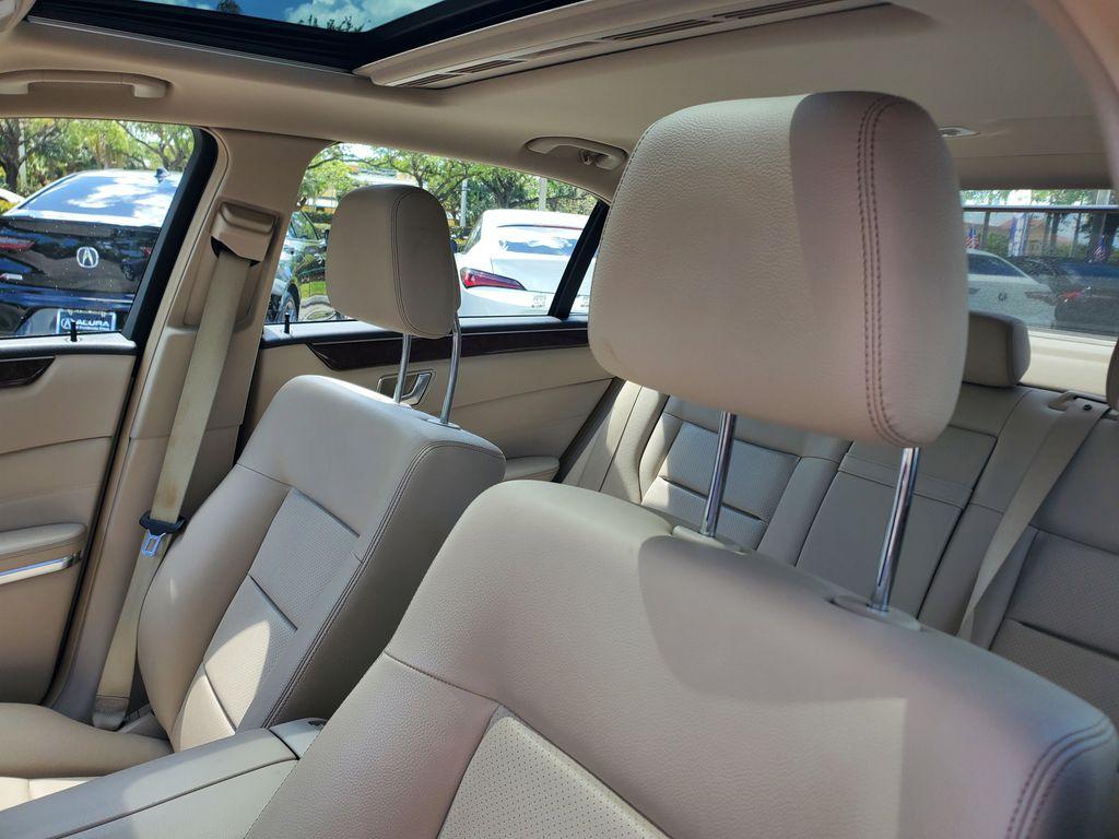 Mercedes-Benz E-Class E 350 In Hollywood Fl | Wddhf8Jb9Ea811738 | Toyota Of Hollywood'S Amazinn Used Cars - Thumbnail 17