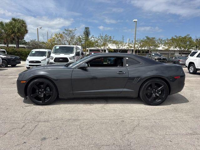 Chevrolet Camaro 1Lt In Hollywood Fl | 2G1Fb1E33D9213669 | Toyota Of Hollywood'S Amazinn Used Cars - Thumbnail 5