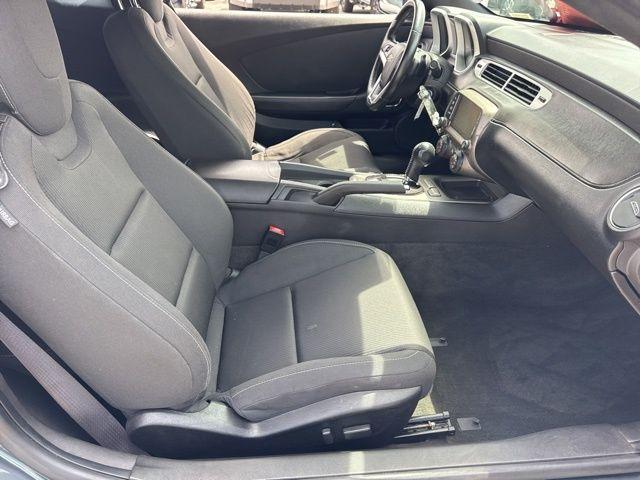 Chevrolet Camaro 1Lt In Hollywood Fl | 2G1Fb1E33D9213669 | Toyota Of Hollywood'S Amazinn Used Cars - Thumbnail 13