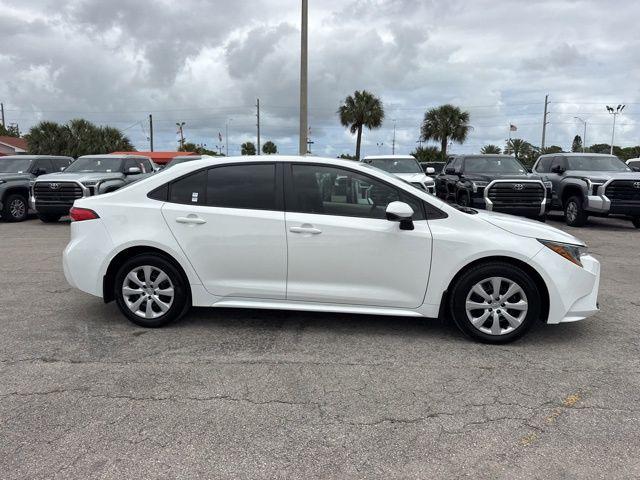 Toyota Corolla Le In Hollywood Fl | 5Yfb4Mde7Sp276257 | Toyota Of Hollywood'S Amazinn Used Cars - Thumbnail 2