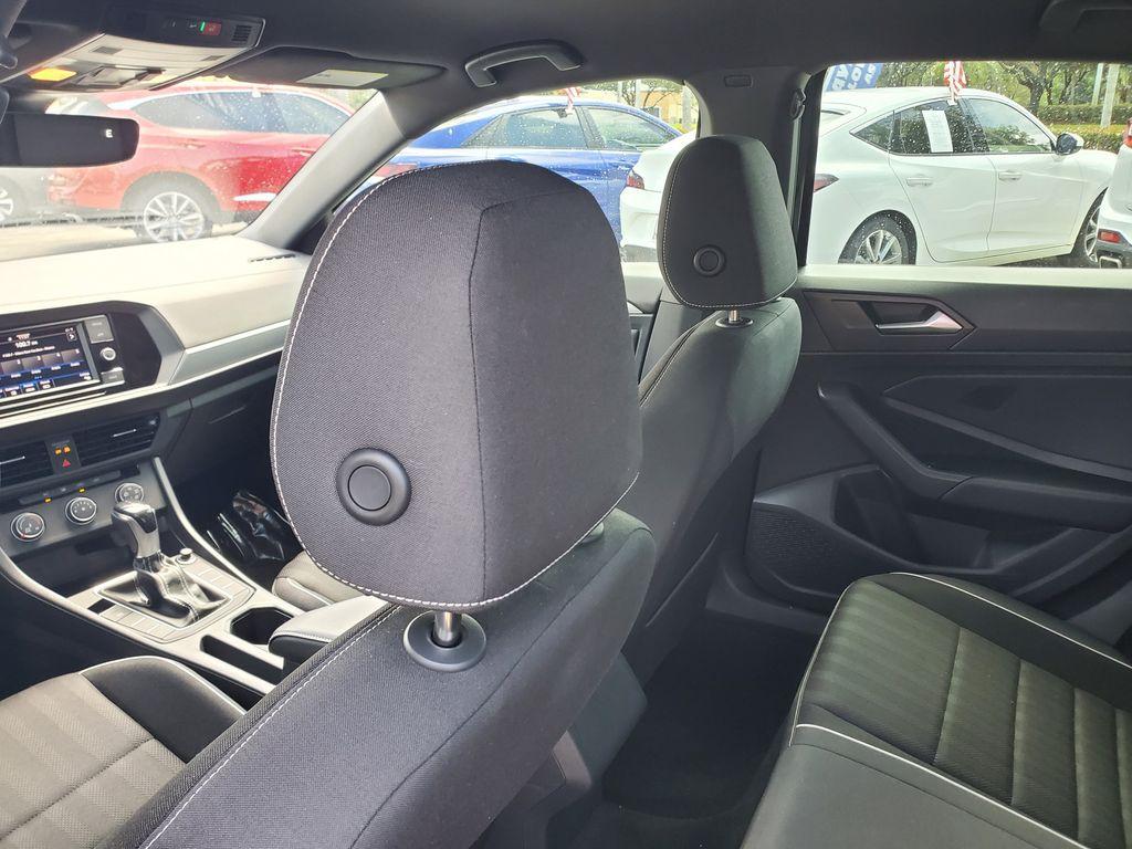 Volkswagen Jetta 1.5T Sport In Hollywood Fl | 3Vwbm7Bu6Pm022112 | Toyota Of Hollywood'S Amazinn Used Cars - Thumbnail 10