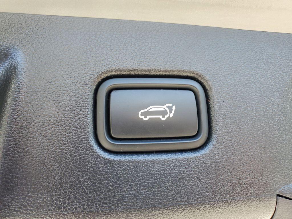 Hyundai Tucson Sel Convenience In Hollywood Fl | 5Nmjc3De6Sh503991 | Toyota Of Hollywood'S Amazinn Used Cars - Thumbnail 9