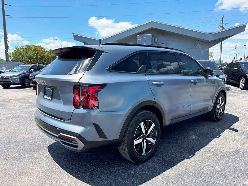 Kia Sorento S - Thumbnail 6