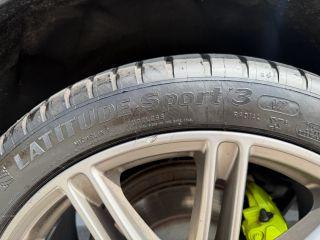 Porsche Cayenne - Thumbnail 5