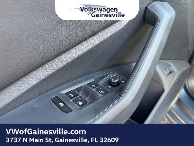 Volkswagen Jetta Sport Fwd 4Dr Car - Thumbnail 13