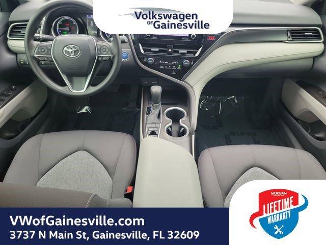 Toyota Camry Hybrid Le Fwd 4Dr Car - Thumbnail 3