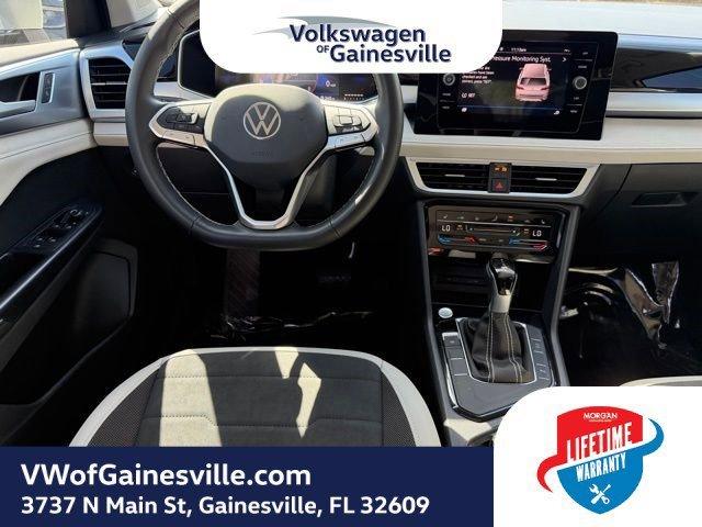 Volkswagen Taos Se Fwd Sport Utility - Thumbnail 15