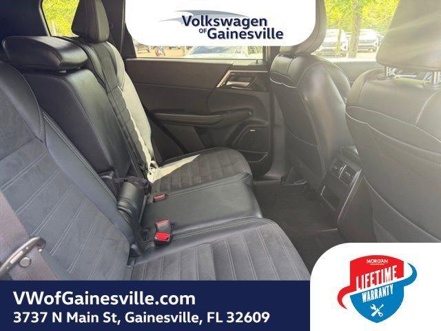 Mitsubishi Outlander Se With Navigation - Thumbnail 11