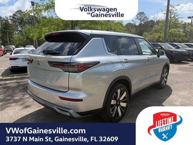 Mitsubishi Outlander Se With Navigation - Thumbnail 7