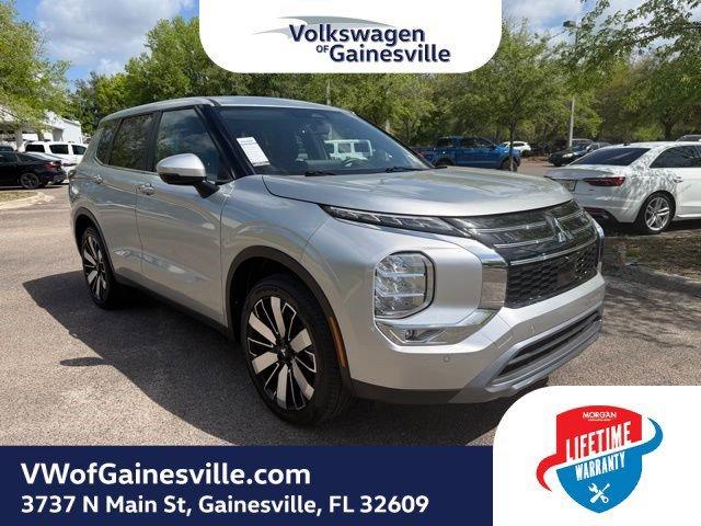 Mitsubishi Outlander Se With Navigation - View 1