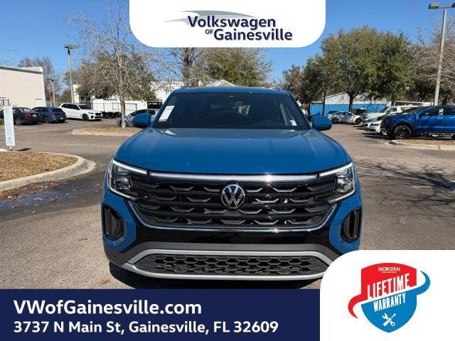 Volkswagen Atlas Cross Sport 2.0T Se W/Technology Fwd Sport Utility - Thumbnail 3