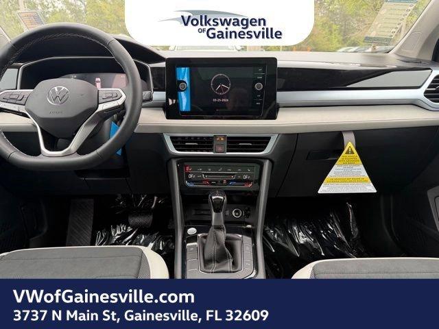 Volkswagen Taos Se Fwd Sport Utility - Thumbnail 10