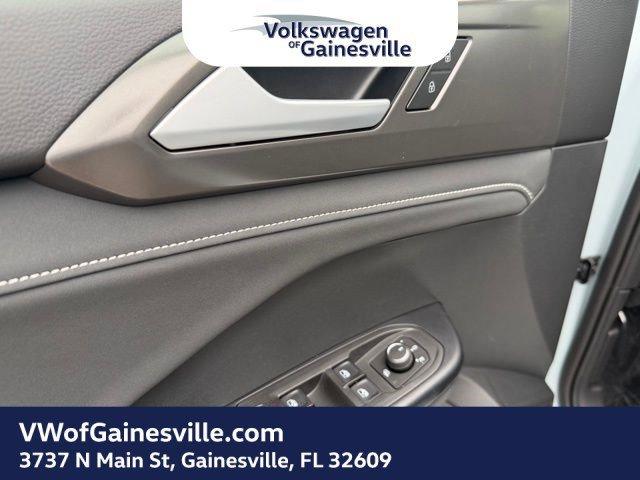 Volkswagen Taos Se Black Fwd Sport Utility - Thumbnail 14