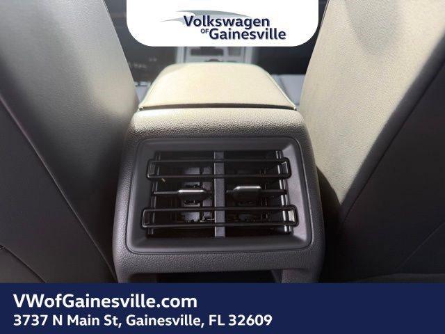 Volkswagen Tiguan Se R-Line Black Fwd Sport Utility - Thumbnail 9