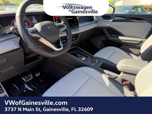 Volkswagen Tiguan Se R-Line Black Fwd Sport Utility - Thumbnail 16