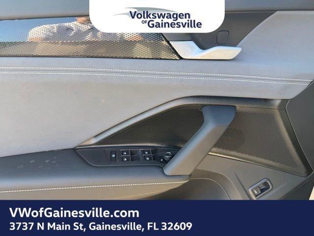 Volkswagen Tiguan Se R-Line Black Fwd Sport Utility - Thumbnail 13