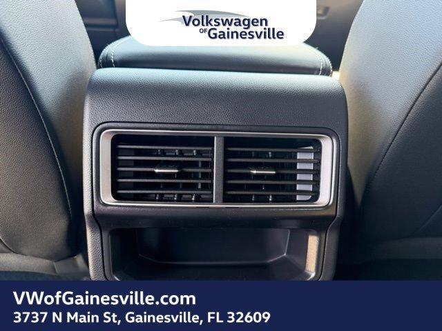 Volkswagen Atlas Cross Sport 2.0T Se W/Technology Fwd Sport Utility - Thumbnail 14