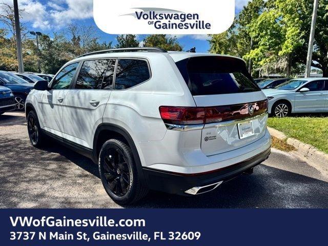 Volkswagen Atlas 2.0T Se W/Technology Fwd Sport Utility - Thumbnail 5