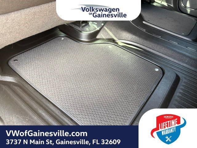 Gmc Sierra 1500 At4 With Navigation & 4Wd - Thumbnail 17