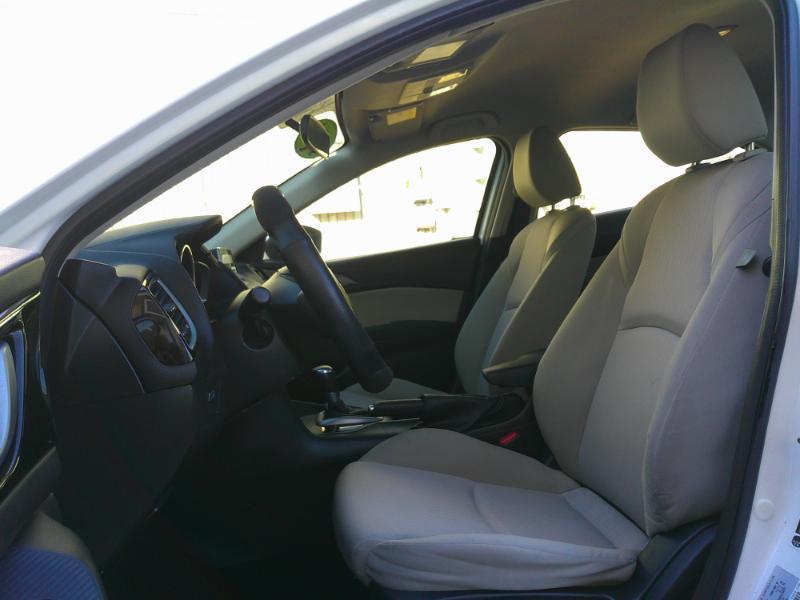 Mazda Mazda3I Sport At 4-Door - Thumbnail 12