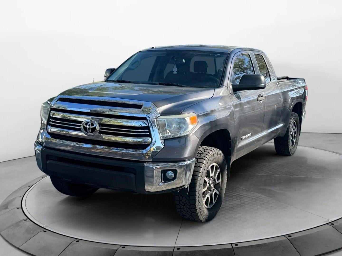 Toyota Tundra Double Cab Sr5 Pickup 4D 6 1/2 Ft - Thumbnail 4