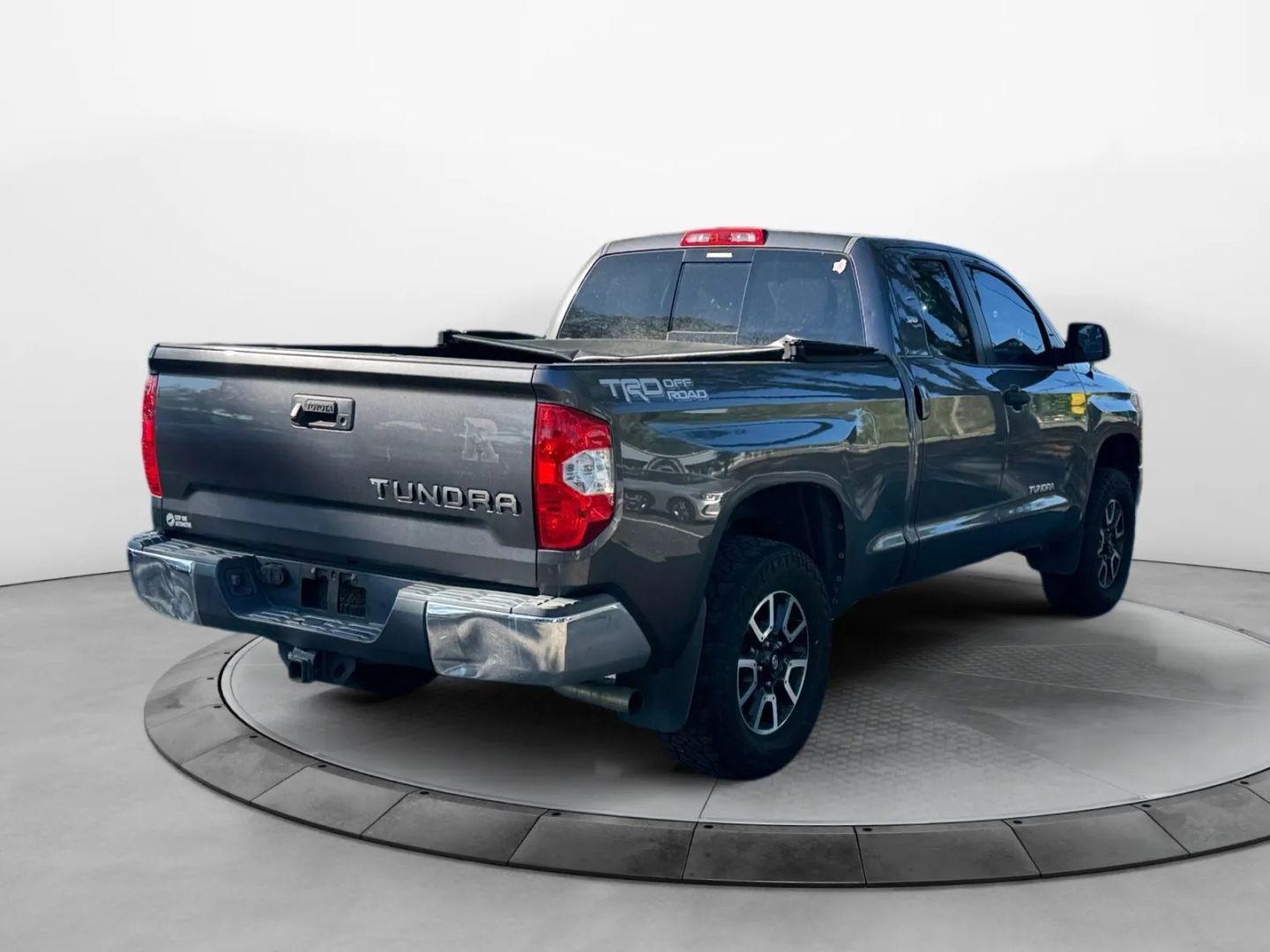 Toyota Tundra Double Cab Sr5 Pickup 4D 6 1/2 Ft - Thumbnail 6