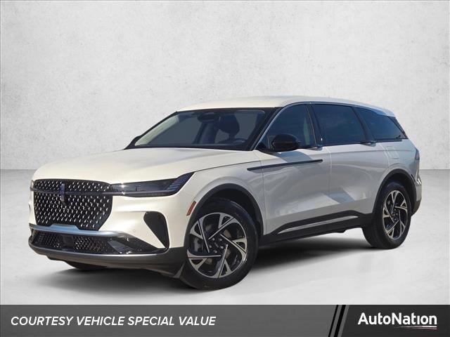 Lincoln Nautilus Premiere - Thumbnail 13