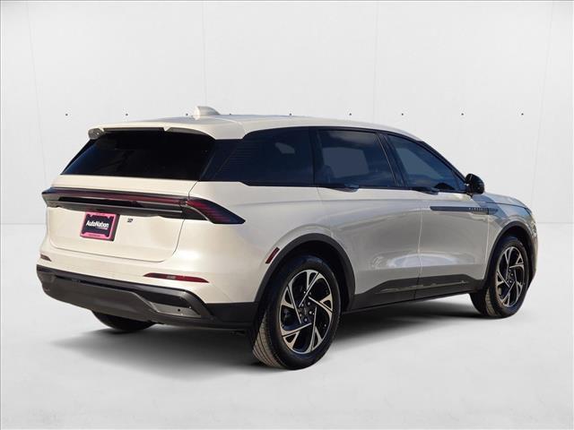 Lincoln Nautilus Premiere - Thumbnail 16