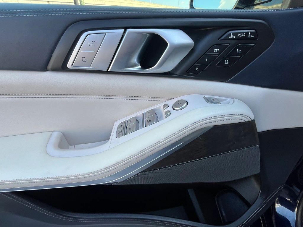 Bmw X7 - Thumbnail 12