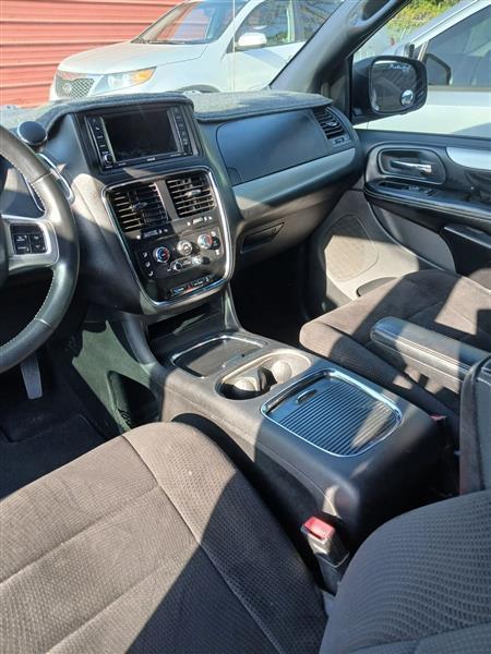 Dodge Grand Caravansxt - Thumbnail 4