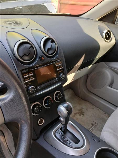 Nissan Rogues 2Wd - Thumbnail 6