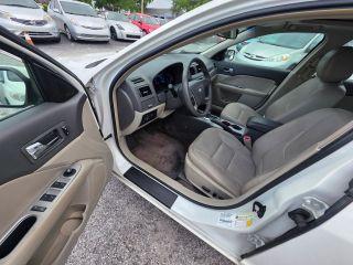 Ford Fusion - Thumbnail 19