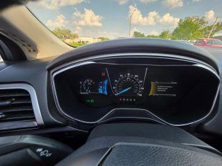 Ford Fusion - Thumbnail 15